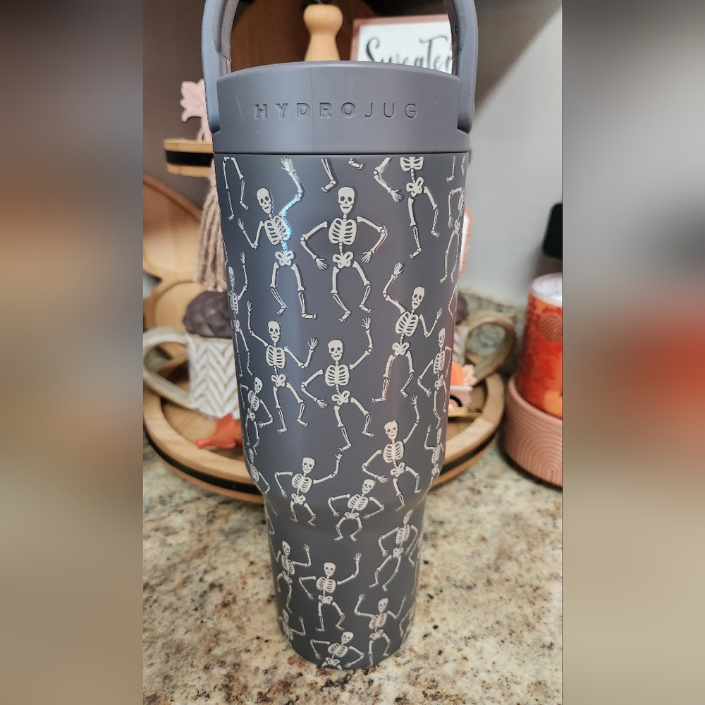 NEW HydroJug Halloween Limited Edition "DEAD SERIOUS" 40oz Sport Bottle - Picture 3 of 5